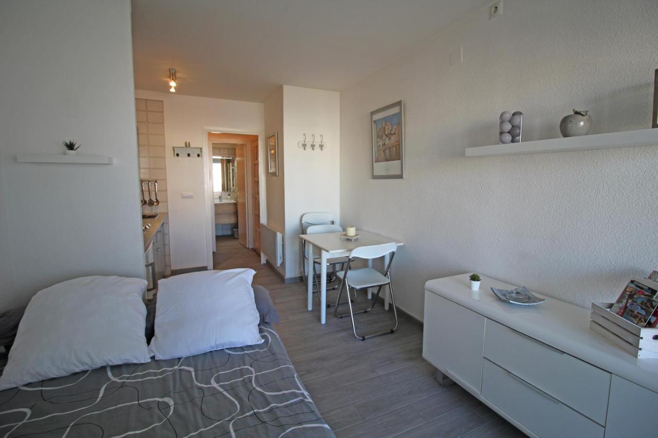 Basic Comfort Studio Pattaya 0156 إمبوريابرافا المظهر الخارجي الصورة
